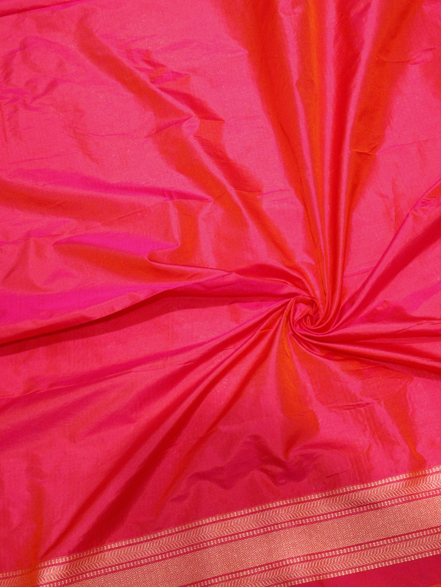 Dhoop Chaon Red Pink Katan Silk Banarasi saree texture detail