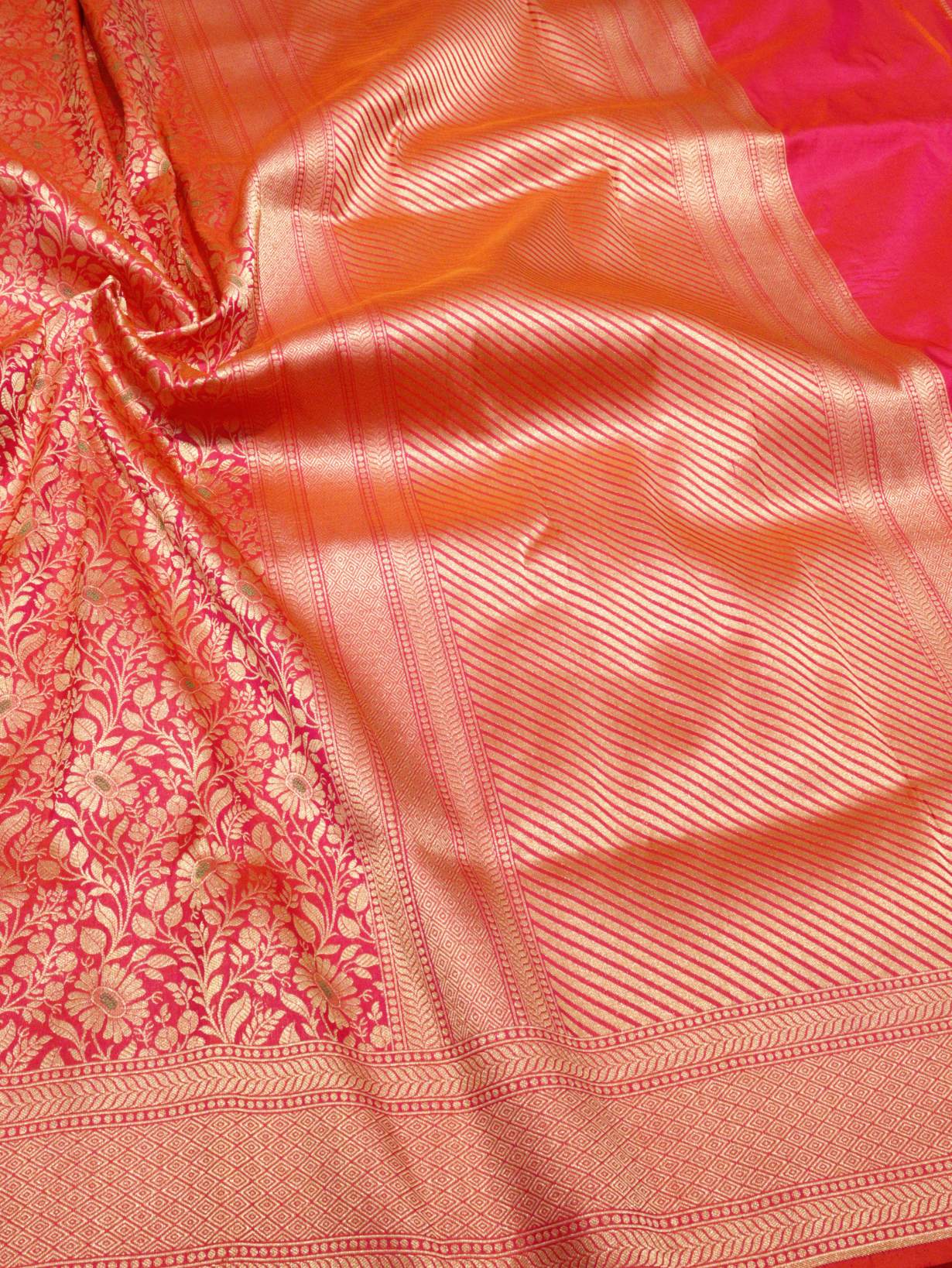 Dhoop Chaon Red Pink Katan Silk Banarasi saree full spread