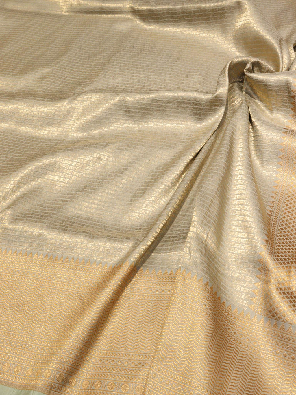 Mint Green Soft Katan Banarasi saree border closeup