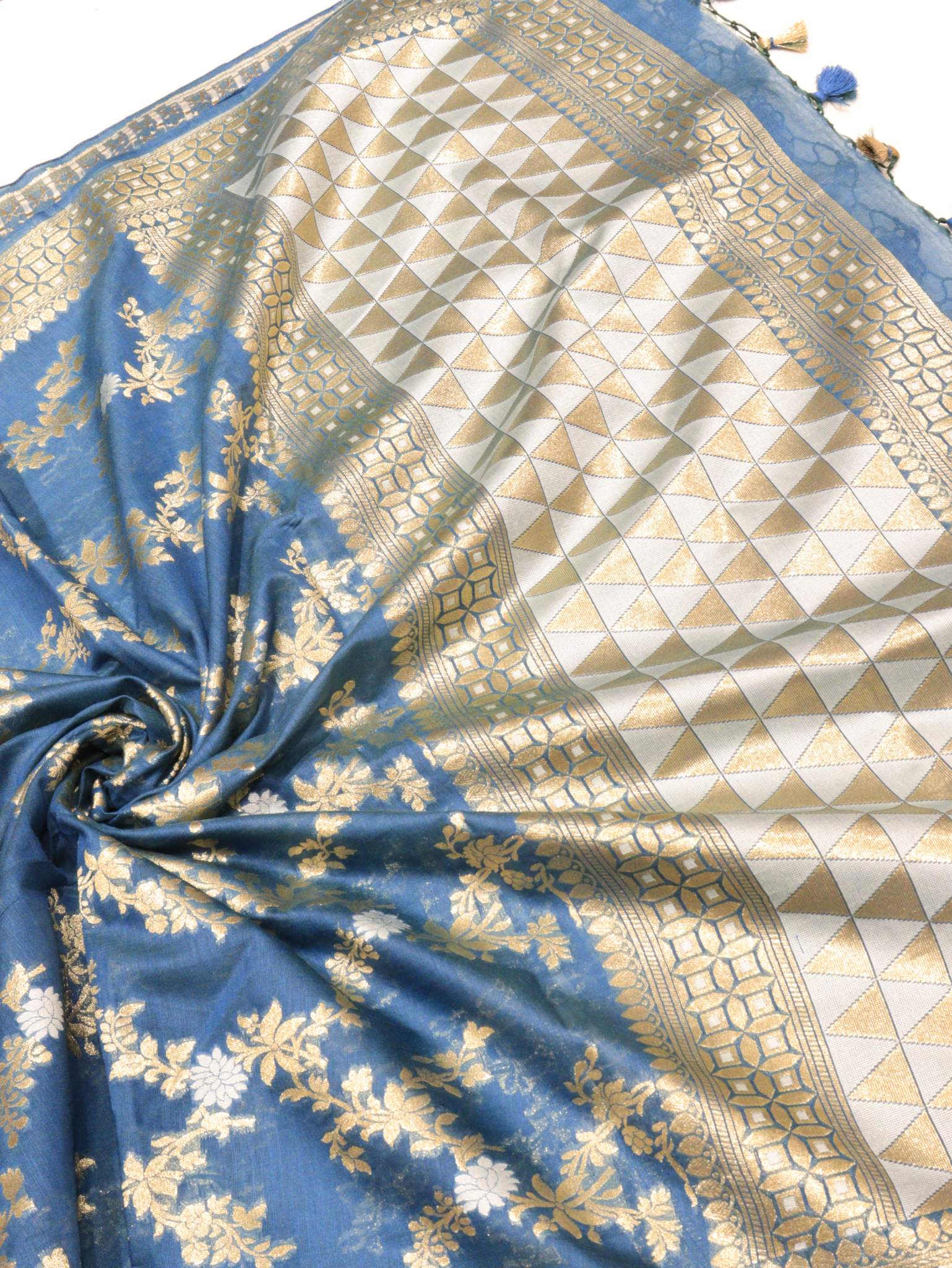 Deep Teal Cotton Banarasi suit neckline detail