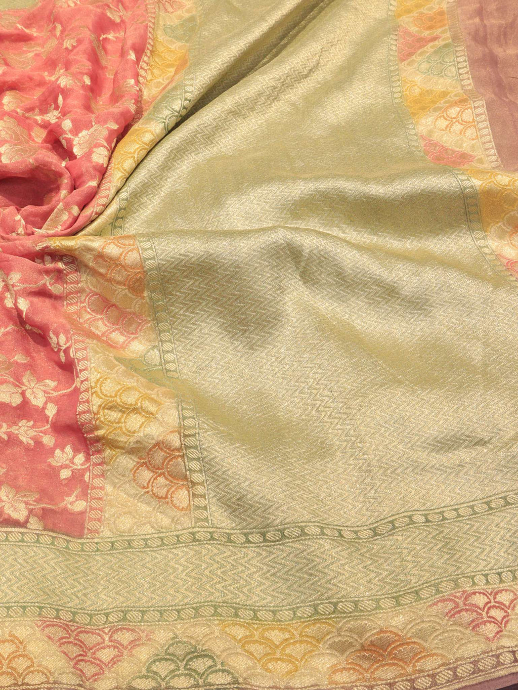 Dusty Rose Tissue Georgette Banarasi saree border closeup
