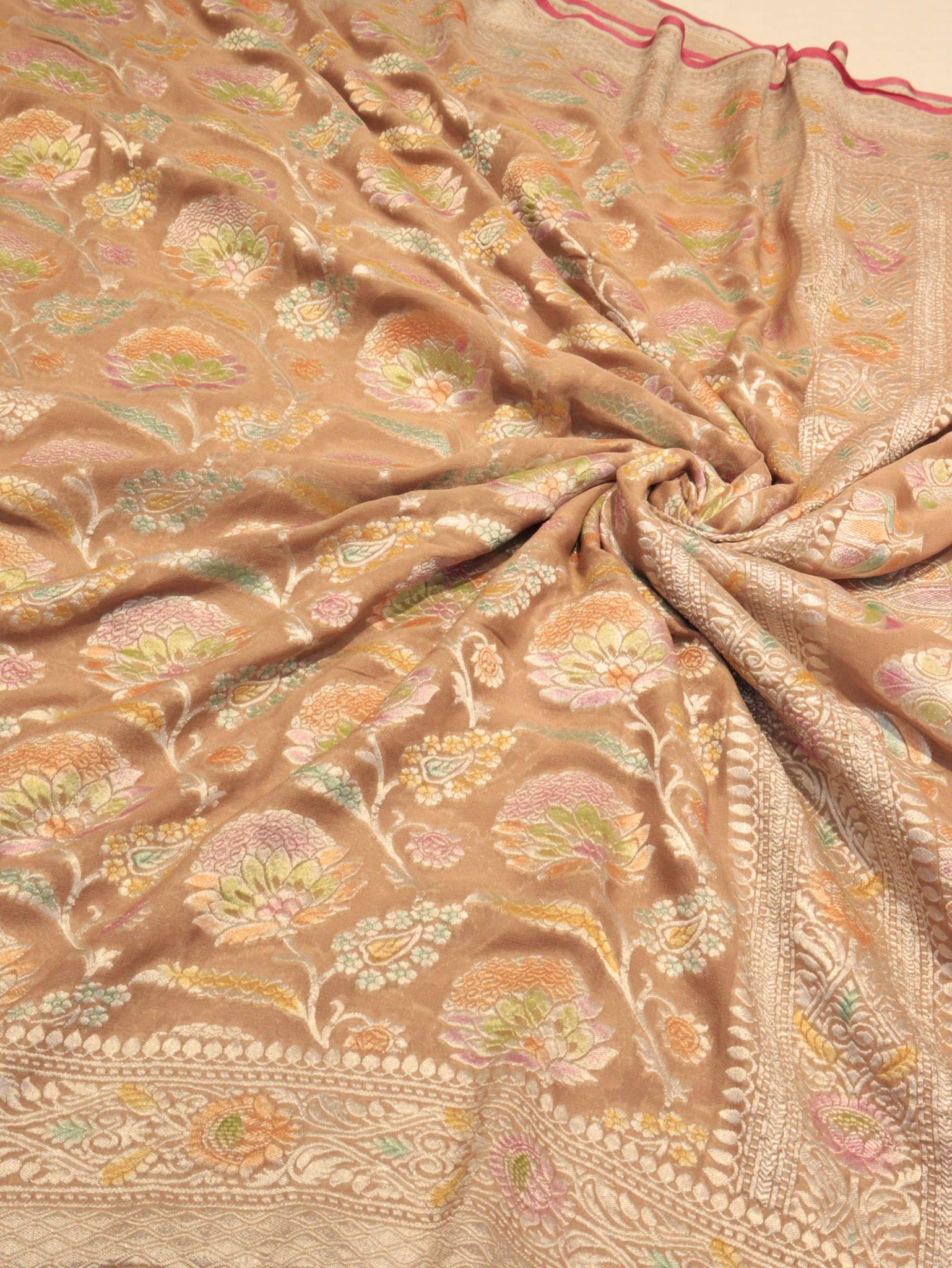 Taupe Khaddi Georgette Banarasi saree pallu detail