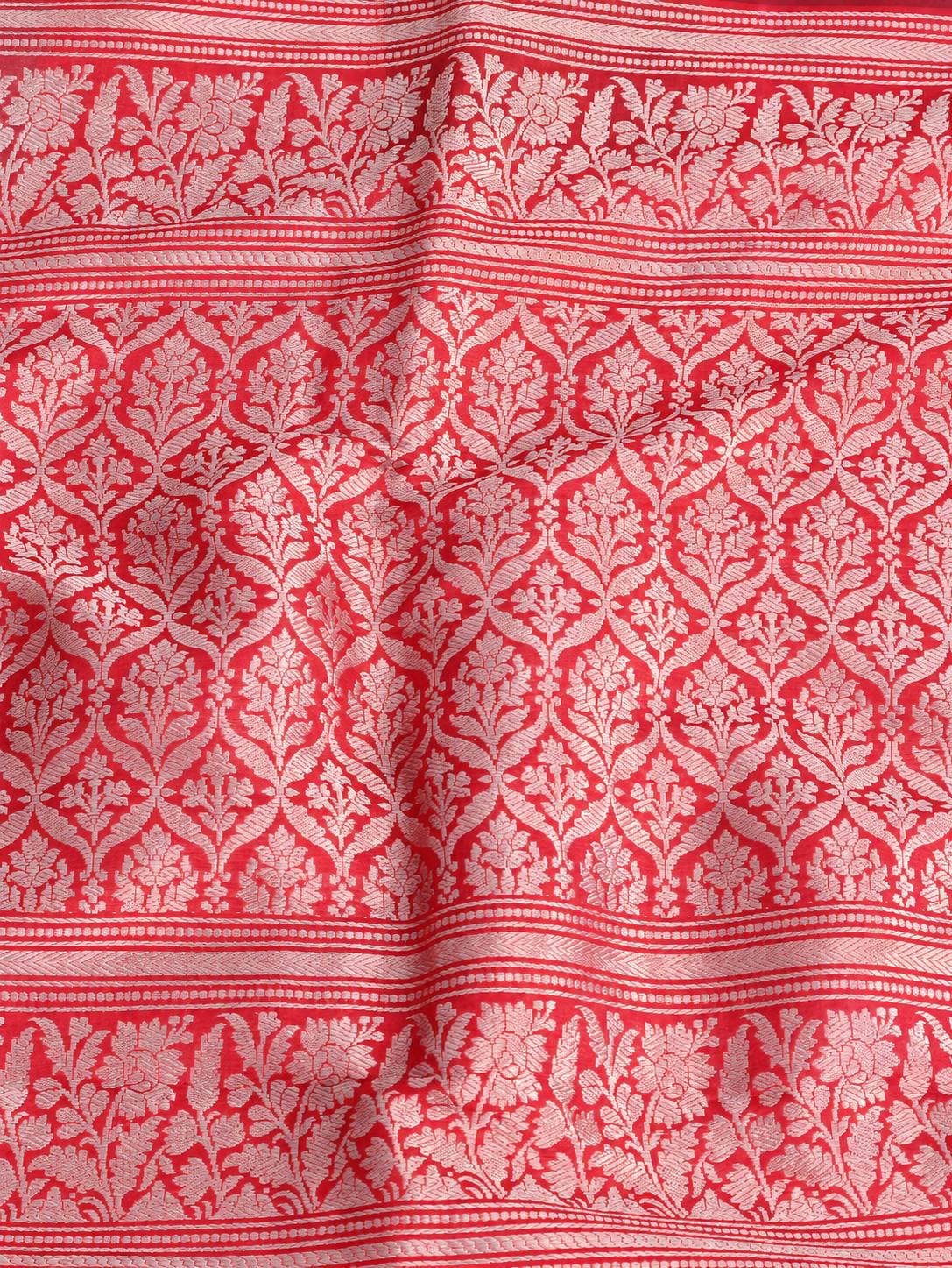 Vibrant coral red and deep plum checks, highlighted with silver-toned woven detailing Katan Silk Banarasi saree full spread