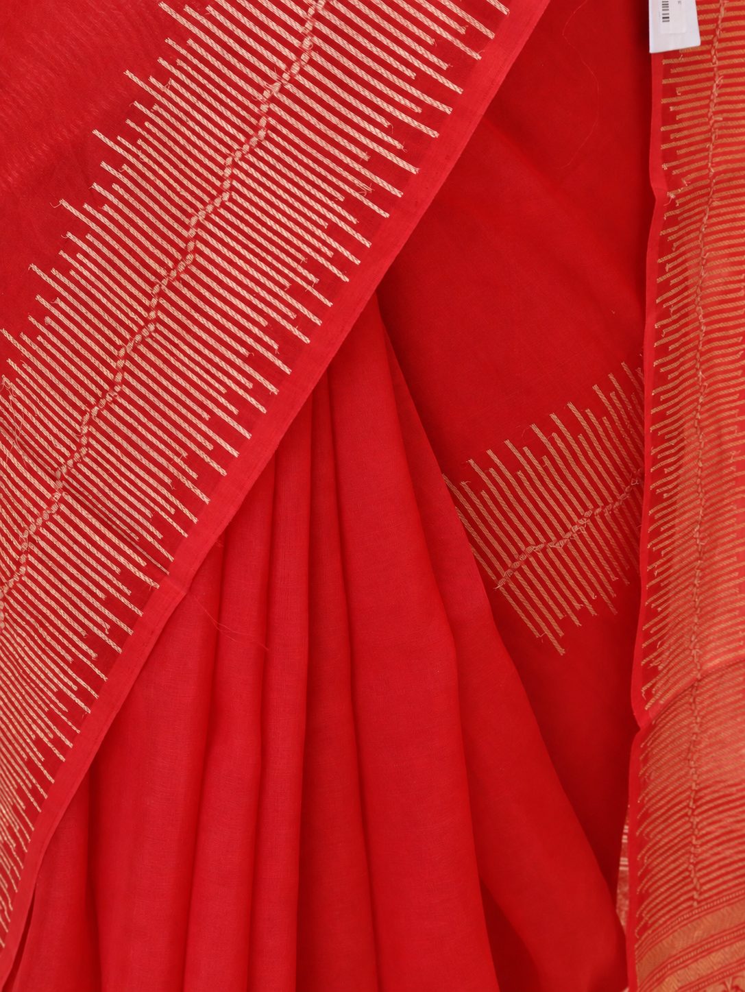 Vibrant vermilion red Kora Silk Banarasi saree pallu detail
