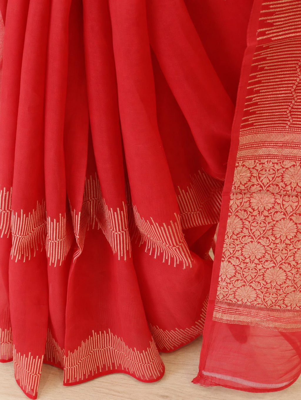 Vibrant vermilion red Kora Silk Banarasi saree blouse piece