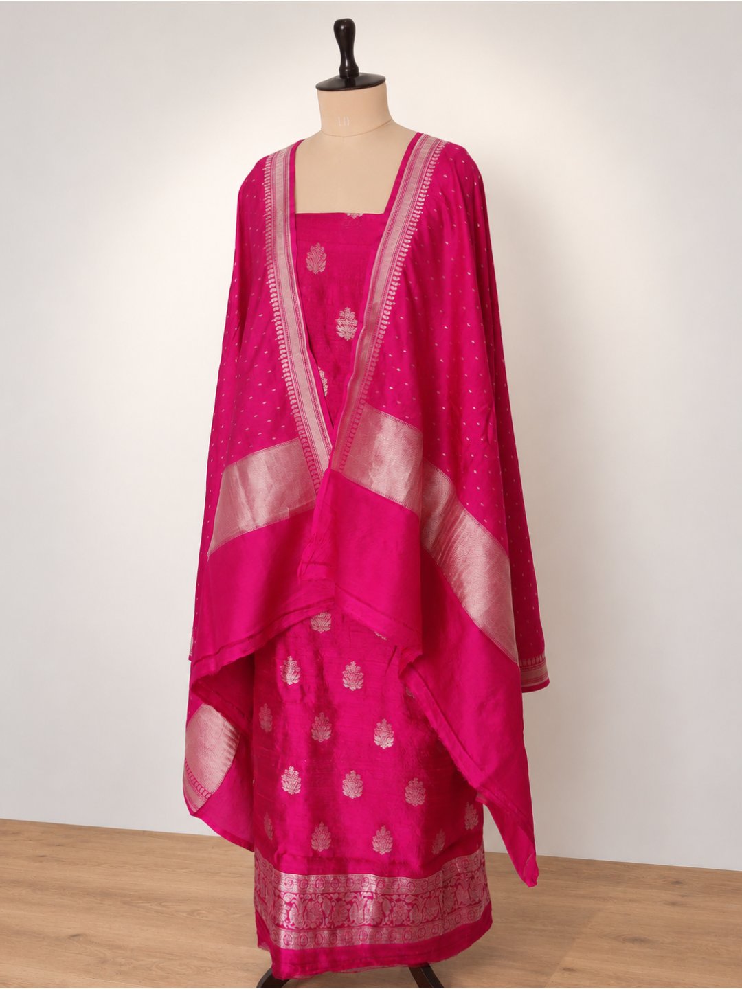 Rani pink with light gold zari. Dupion silk Banarasi suit dupatta detail