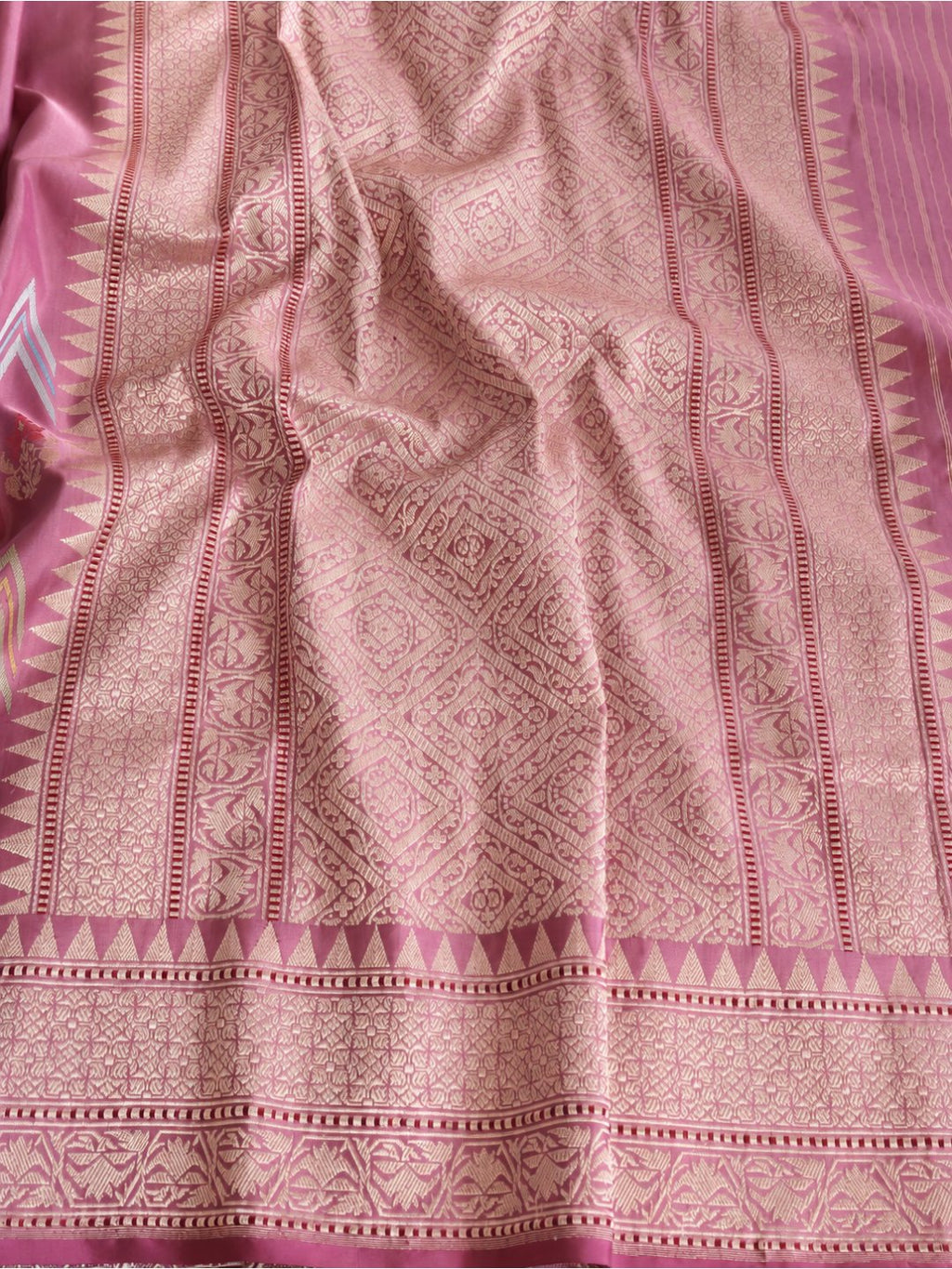 Dusty rose with a mauve undertone, gold zari Katan Silk Banarasi saree pallu detail