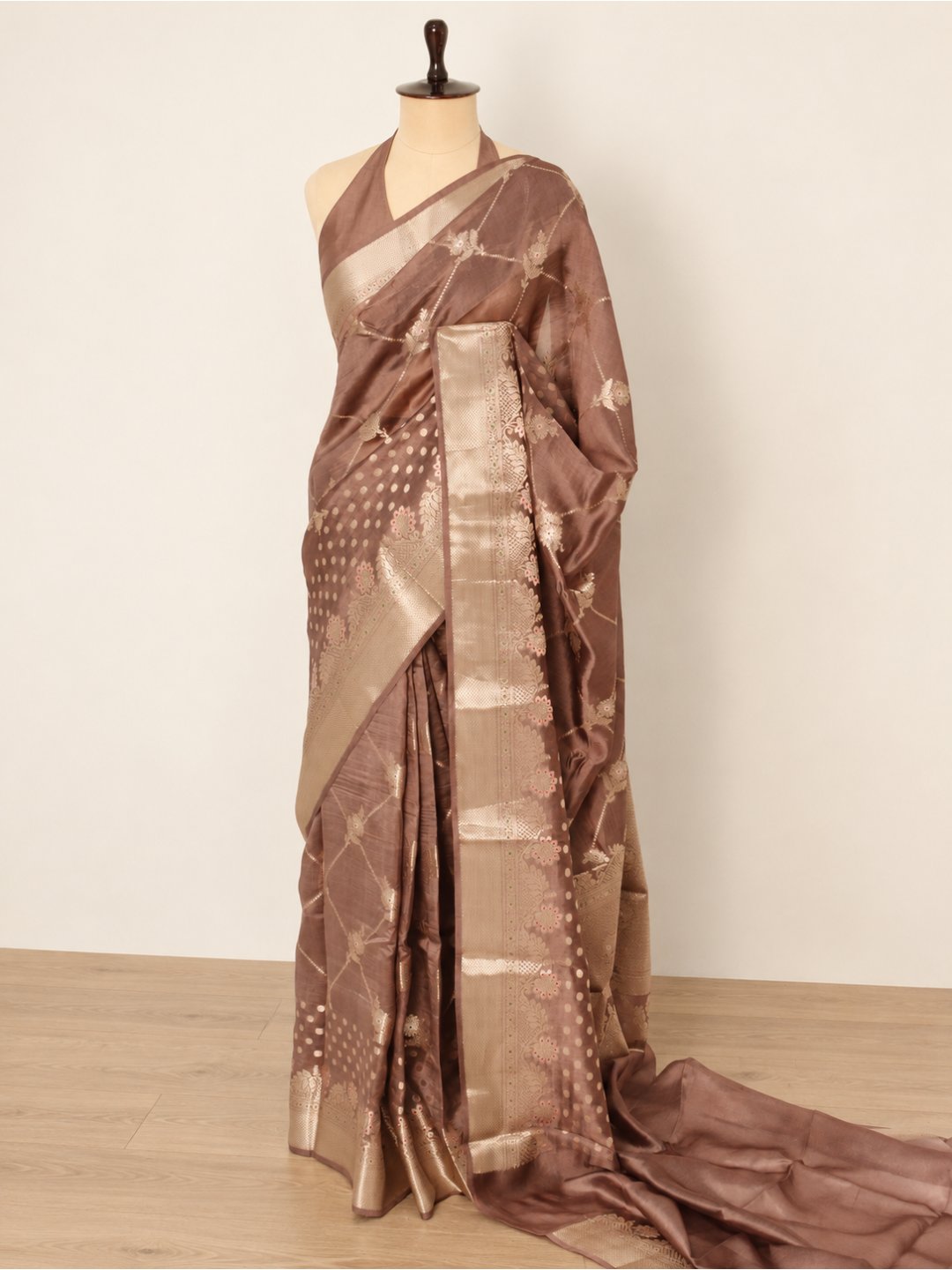 Dusty rose-brown with champagne gold-toned detailing Viscose Saree Banarasi saree full spread