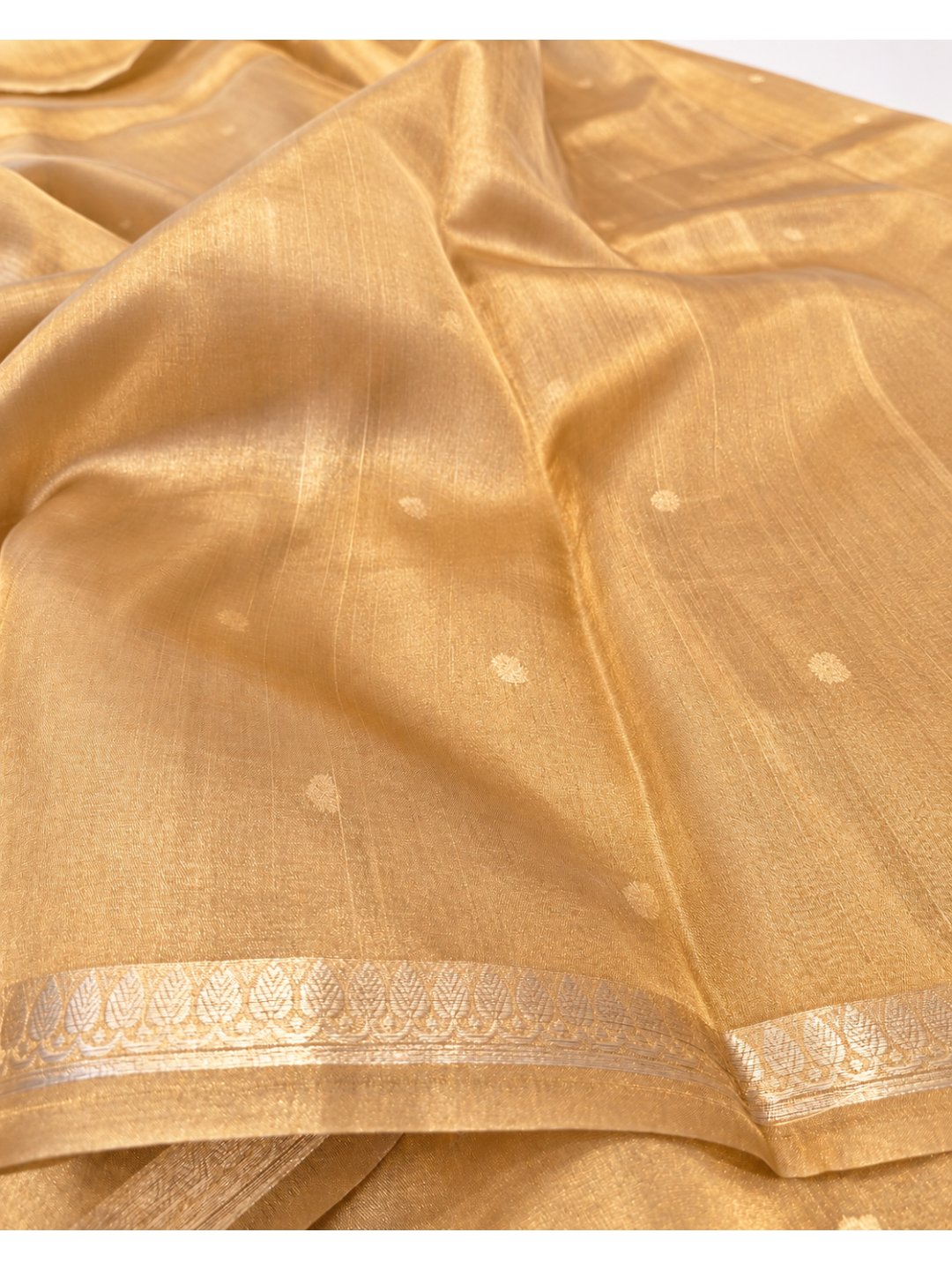 Gold Tissue Silk Banarasi saree full spread
