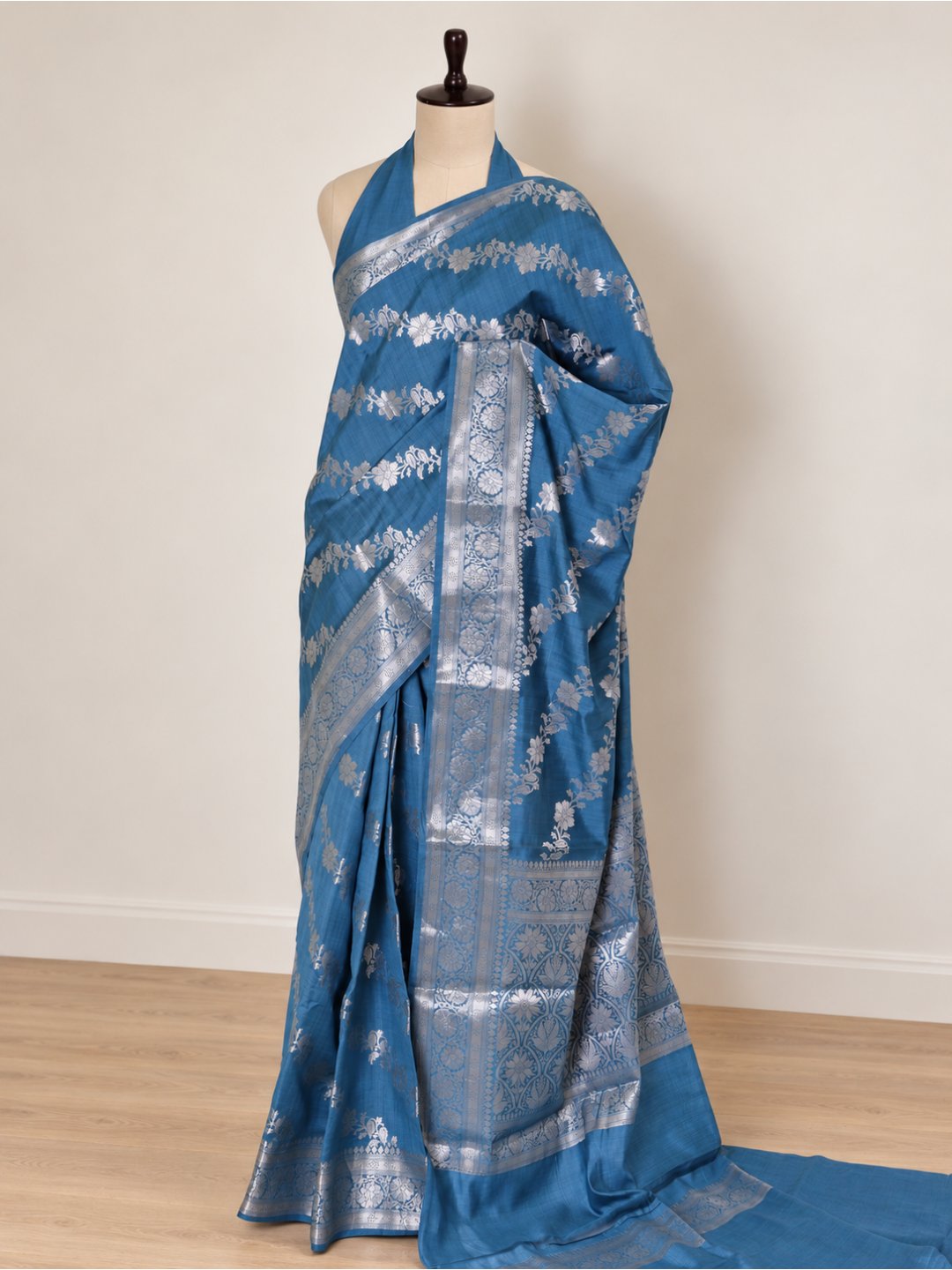 Teal blue with silver-toned detailing Chiniya Silk Banarasi saree pallu detail