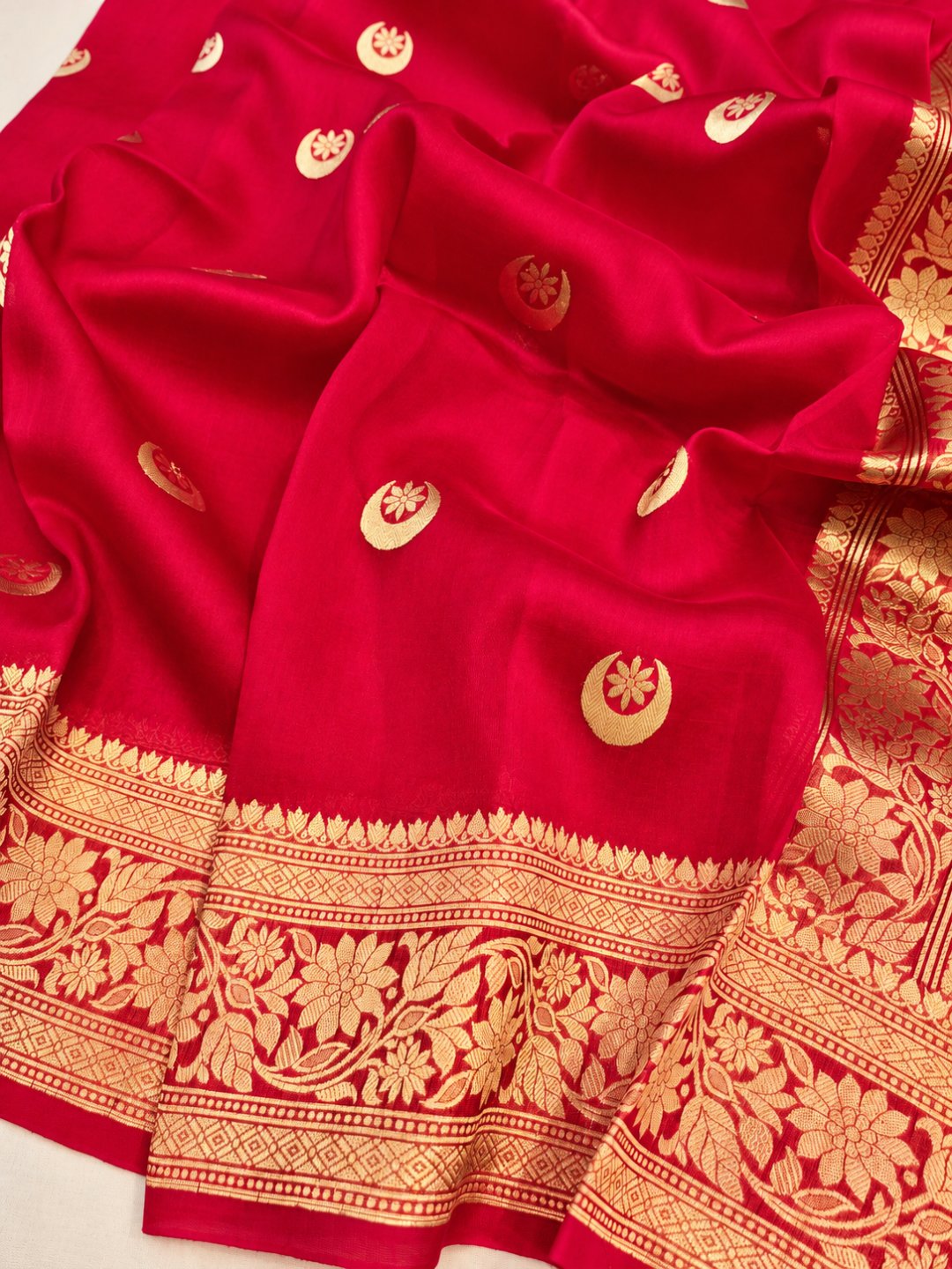 Cherry Pink Kora Silk Banarasi saree pallu detail