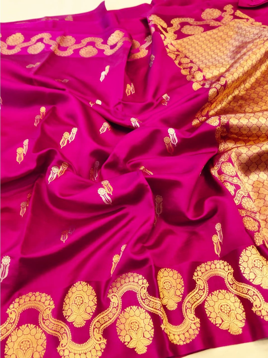 Rani Pink Katan Silk Banarasi saree front drape view