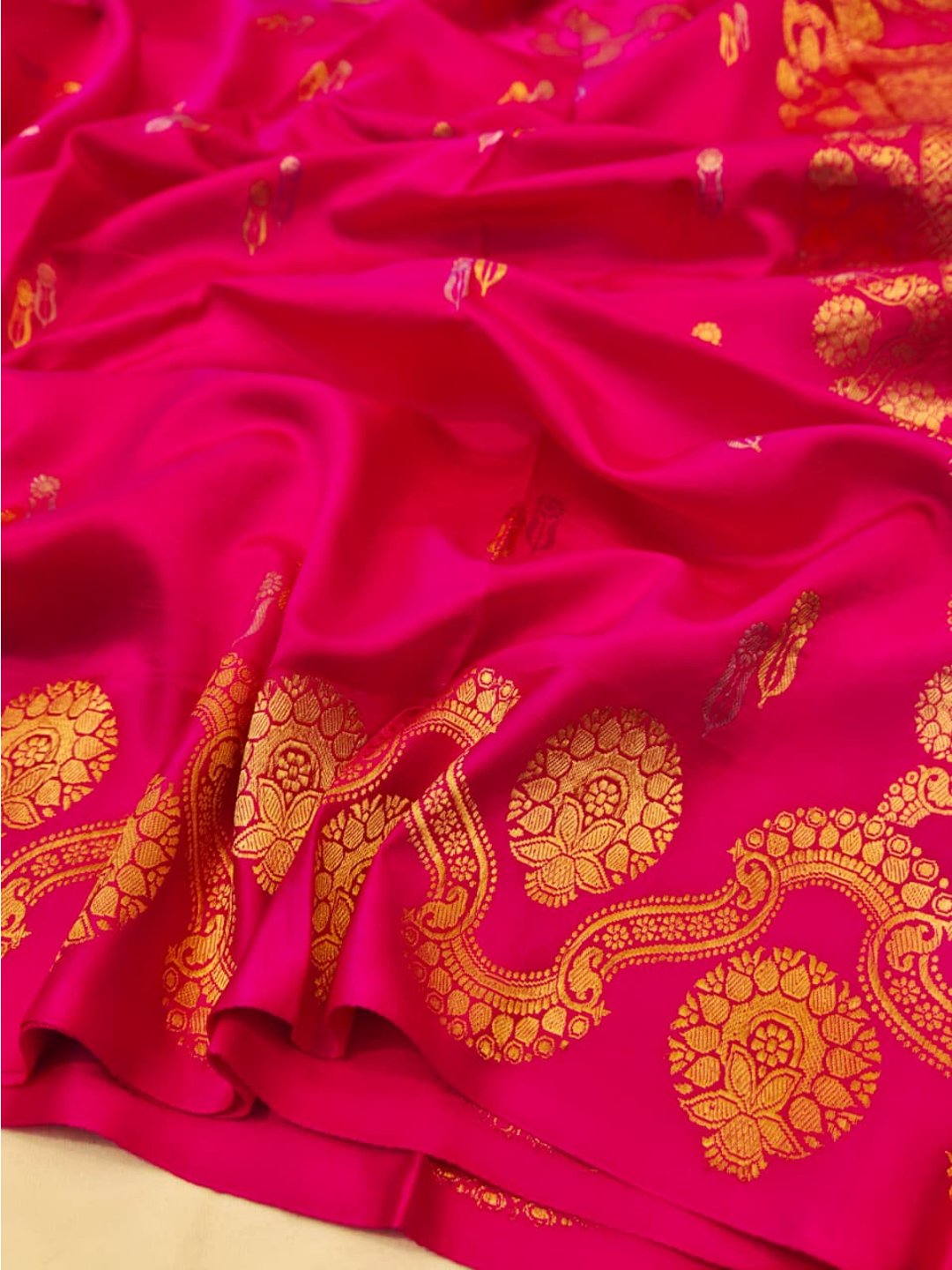 Fuchsia Pink Katan Silk Banarasi saree front drape view