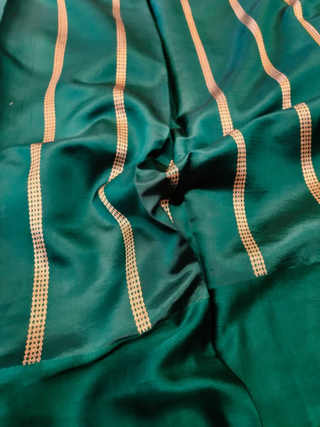 Bottle Green Katan Silk Banarasi saree texture detail