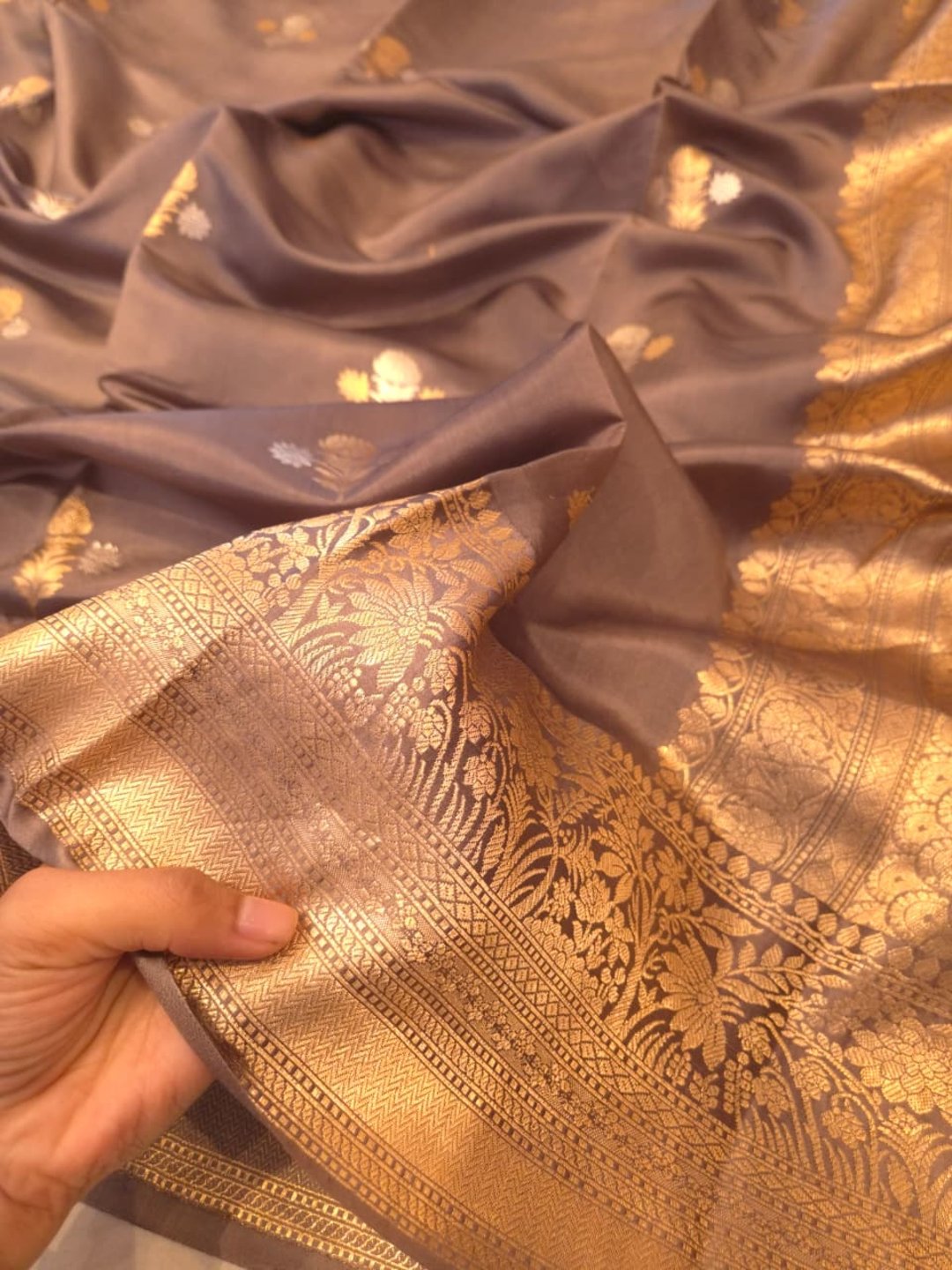 Steal Grey Katan Silk Banarasi saree pallu detail