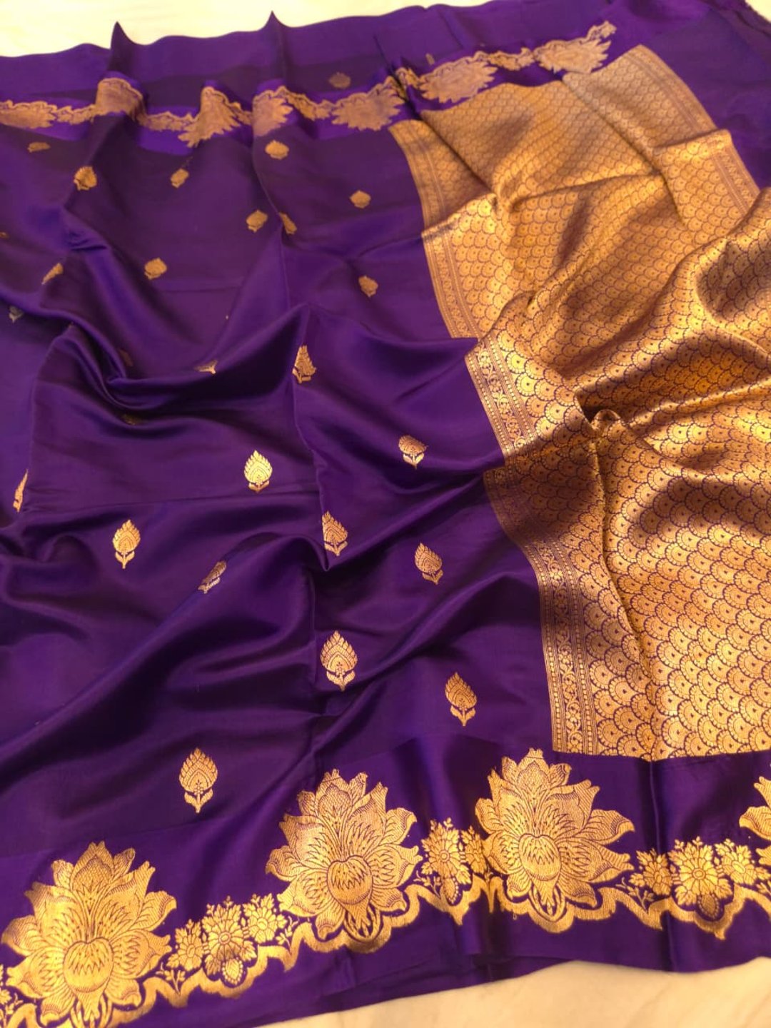 Deep Violet Katan Silk Banarasi saree full spread