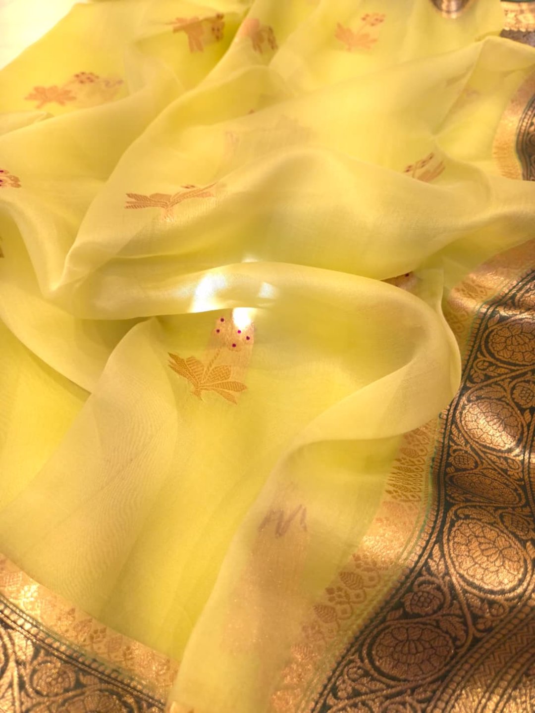 Light Green Kora Silk Banarasi saree border closeup