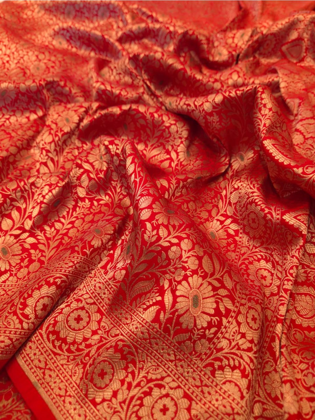 Dark Red Katan Silk Banarasi saree pallu detail