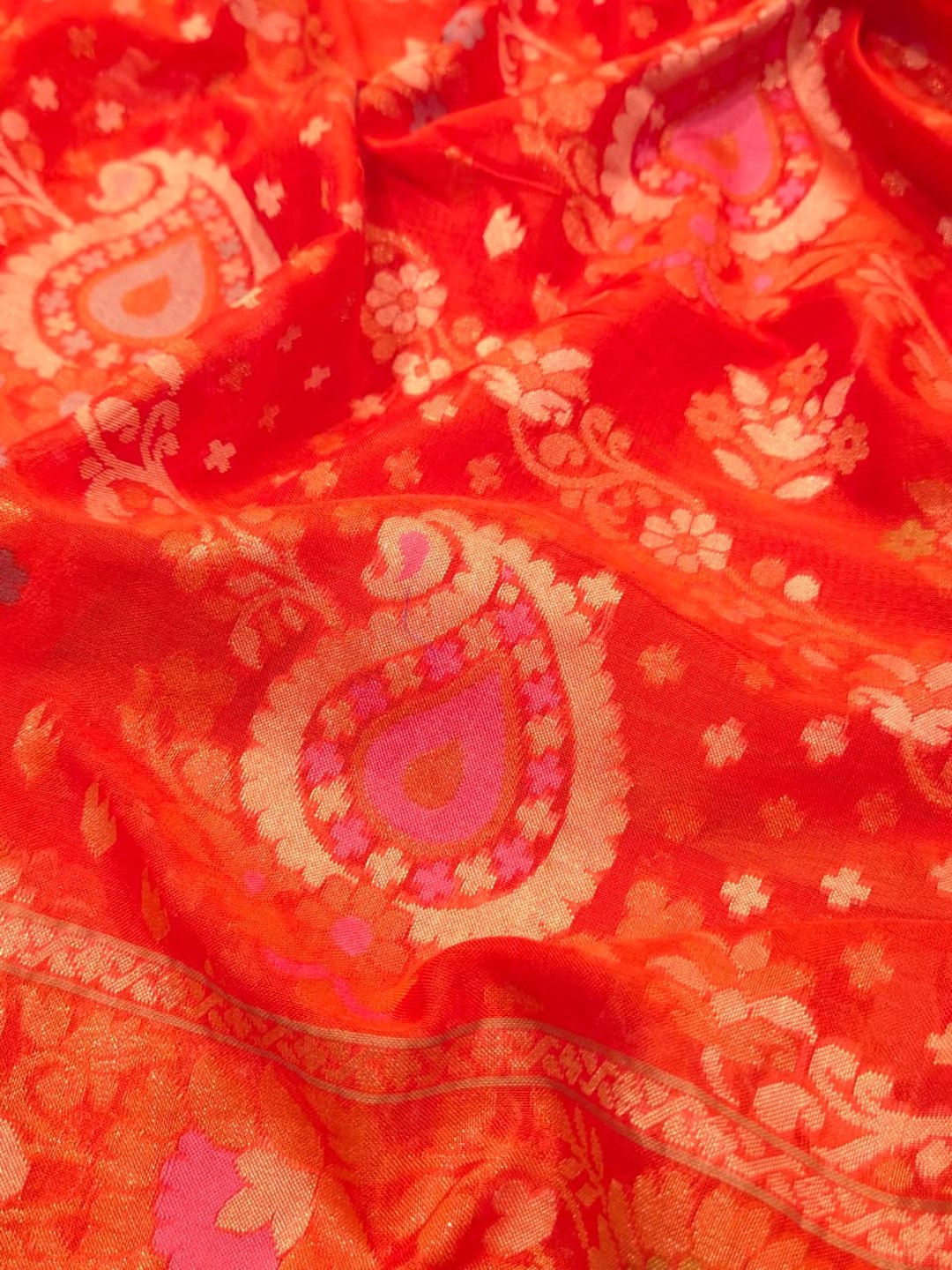Rust Orange Cotton Banarasi saree border closeup