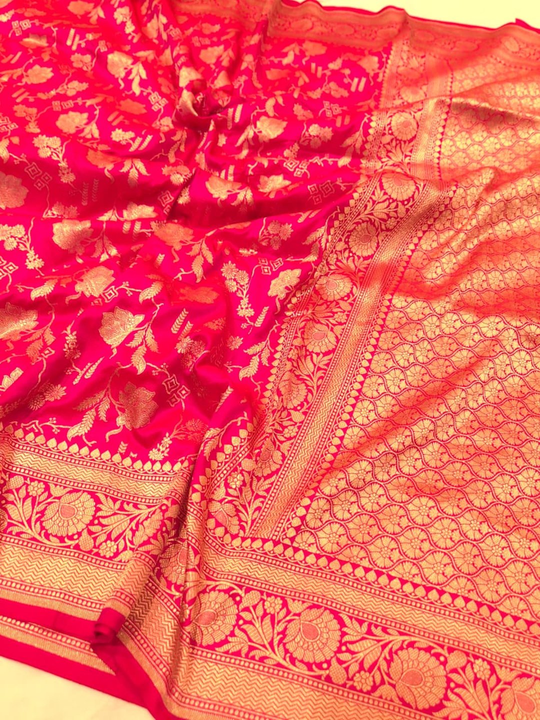 Royal Pink Katan Silk Banarasi saree pallu detail