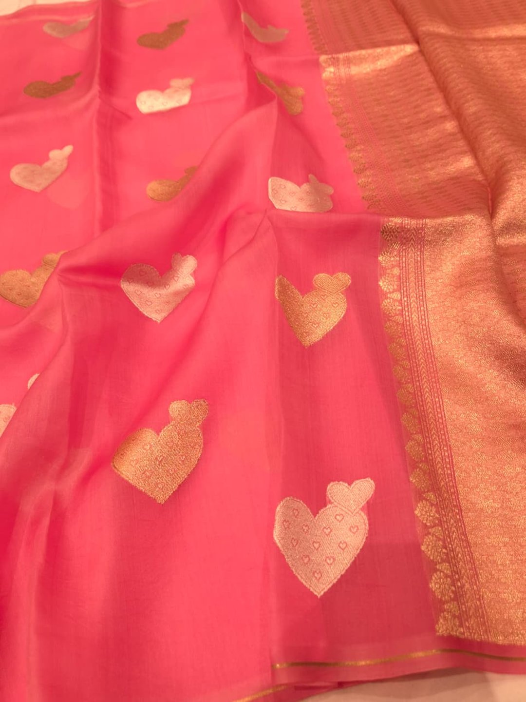 Light Pink Kora Silk Banarasi saree pallu detail