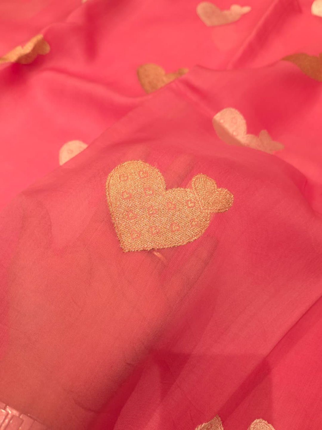 Light Pink Kora Silk Banarasi saree border closeup