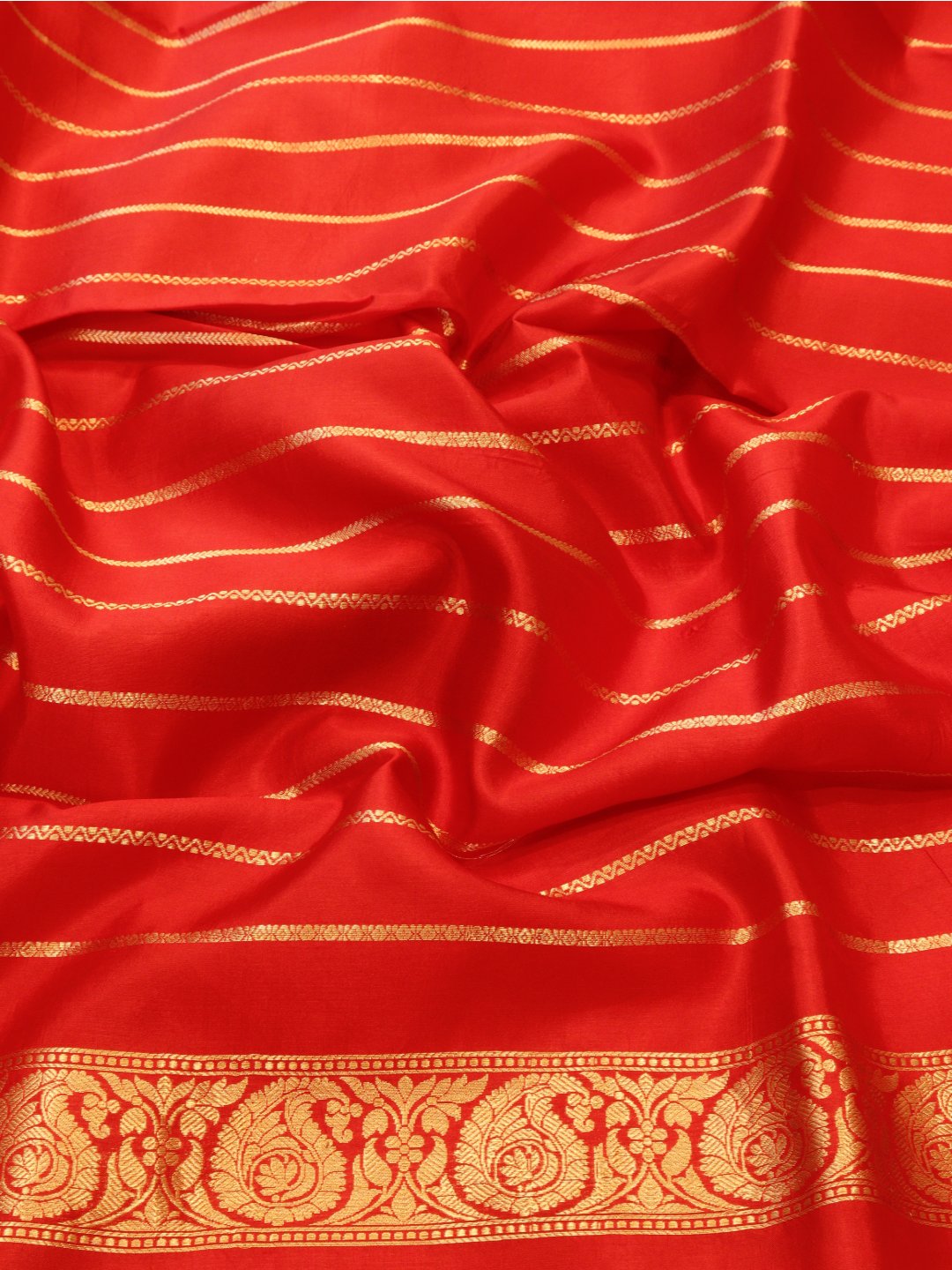 Red Katan Silk Banarasi saree full spread