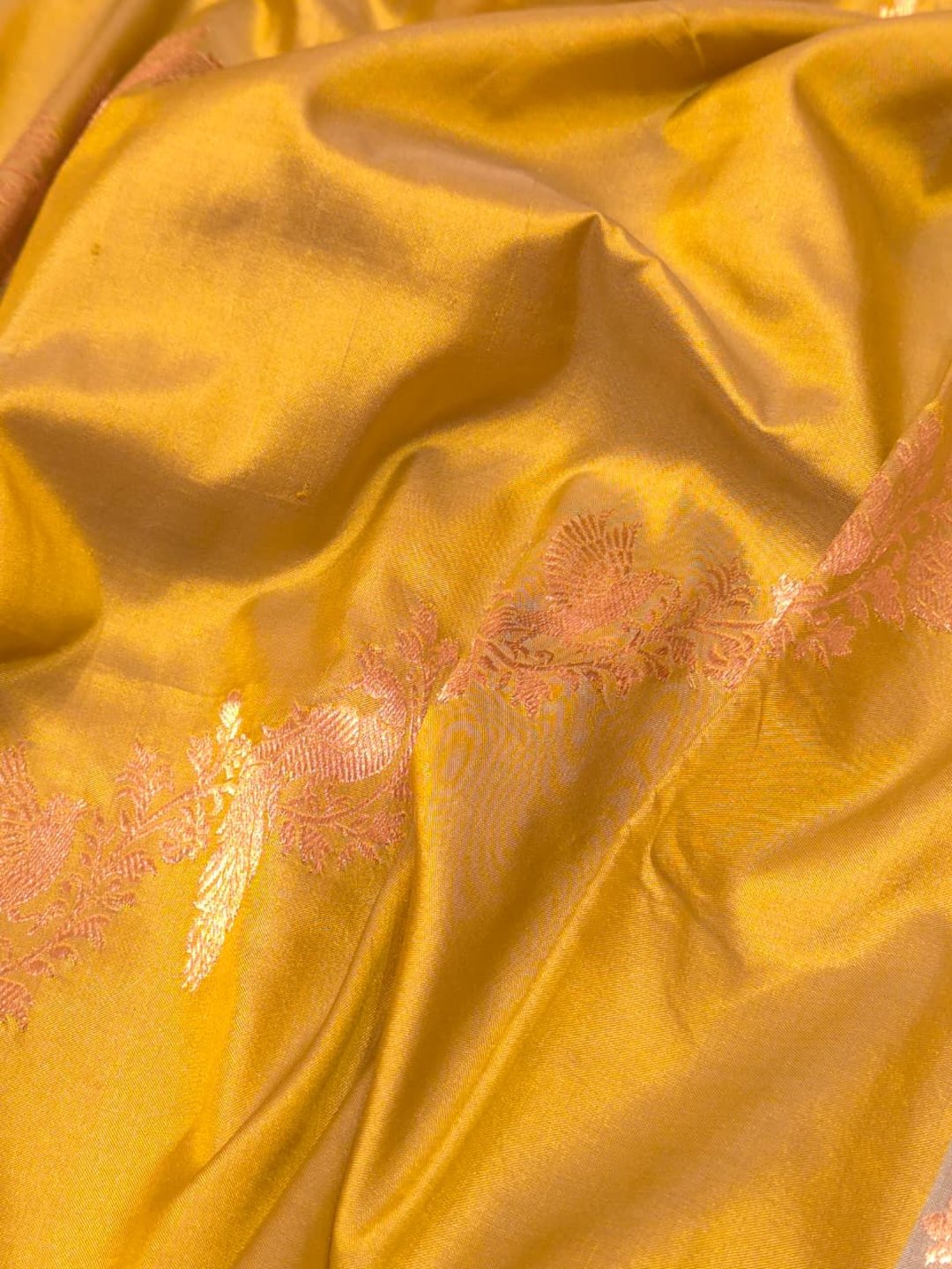 Mehandi Green with golden tone Katan Silk Banarasi saree pallu detail