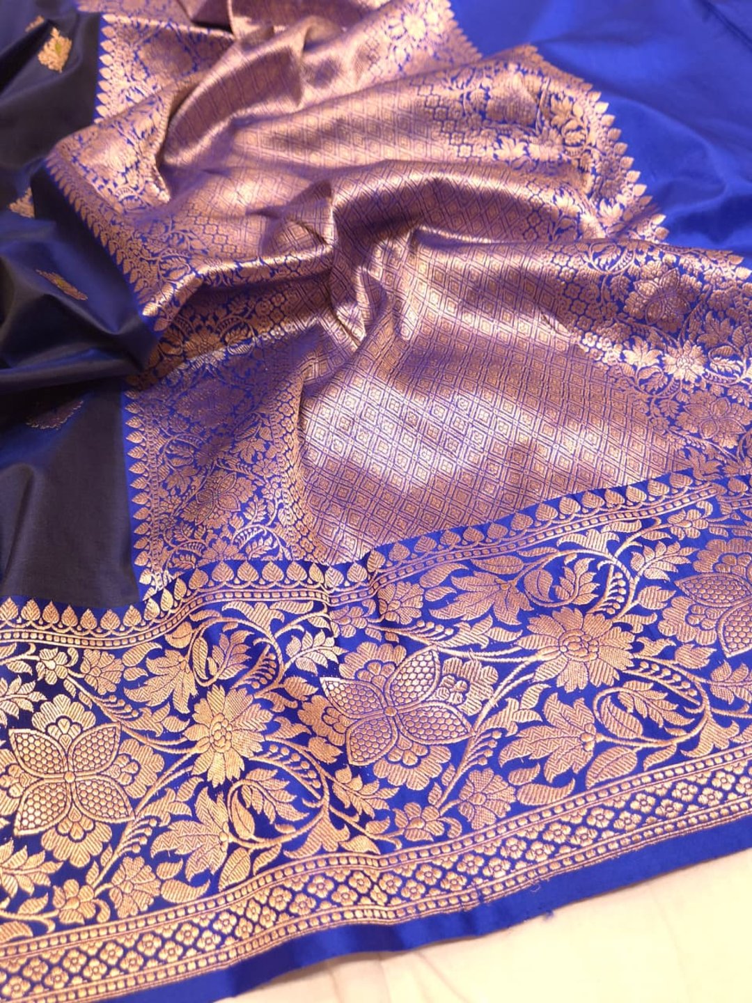 Navy Blue Katan Silk Banarasi saree full spread