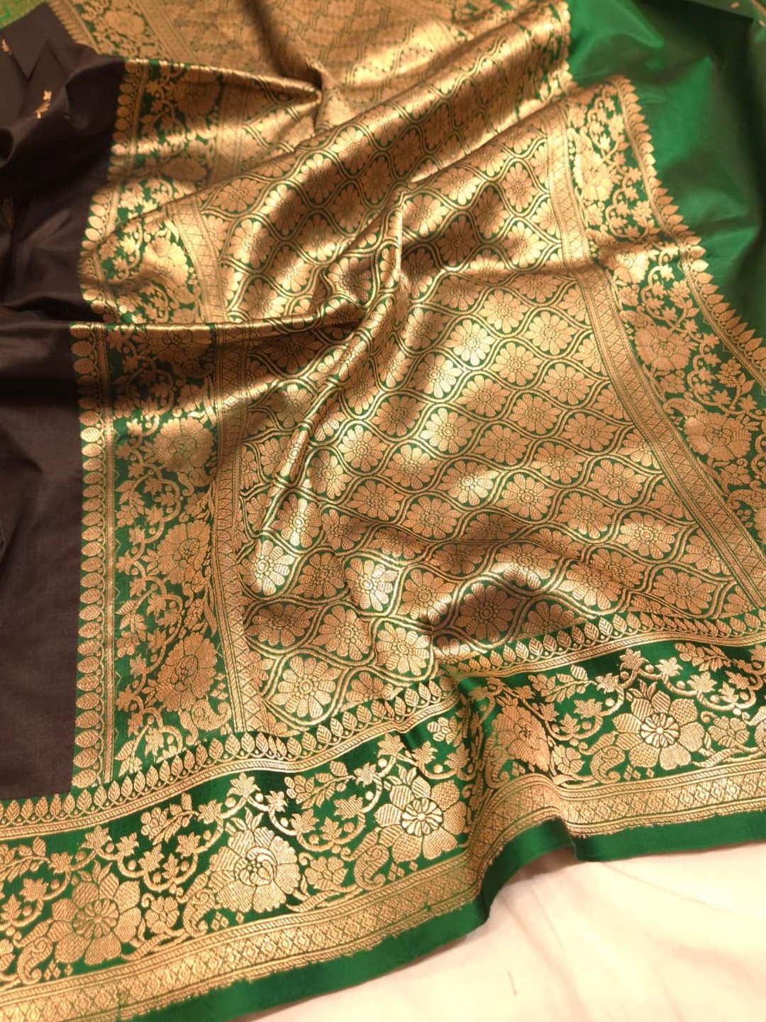 Black with green contrast border Katan Silk Banarasi saree full spread