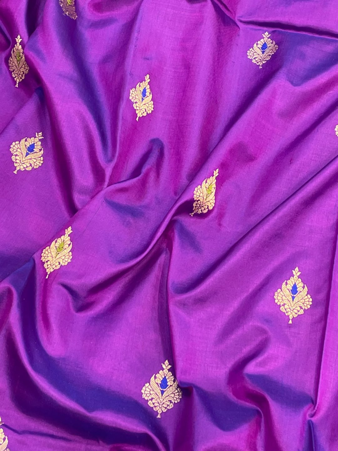 Deep purple with dark blue satin border Katan Silk Banarasi saree border closeup
