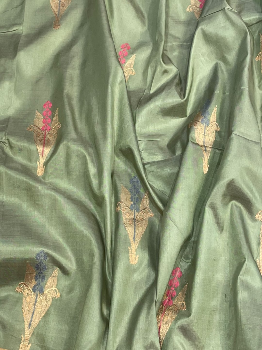 Pista green with grey patta border Satin Silk Banarasi saree pallu detail