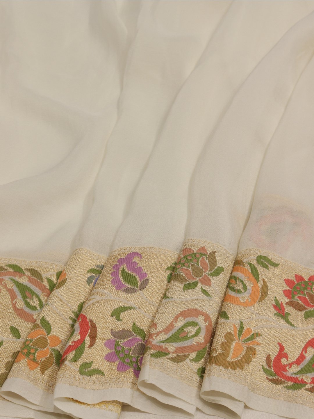 white with multicolor floral jaal work Georgette Banarasi saree full spread
