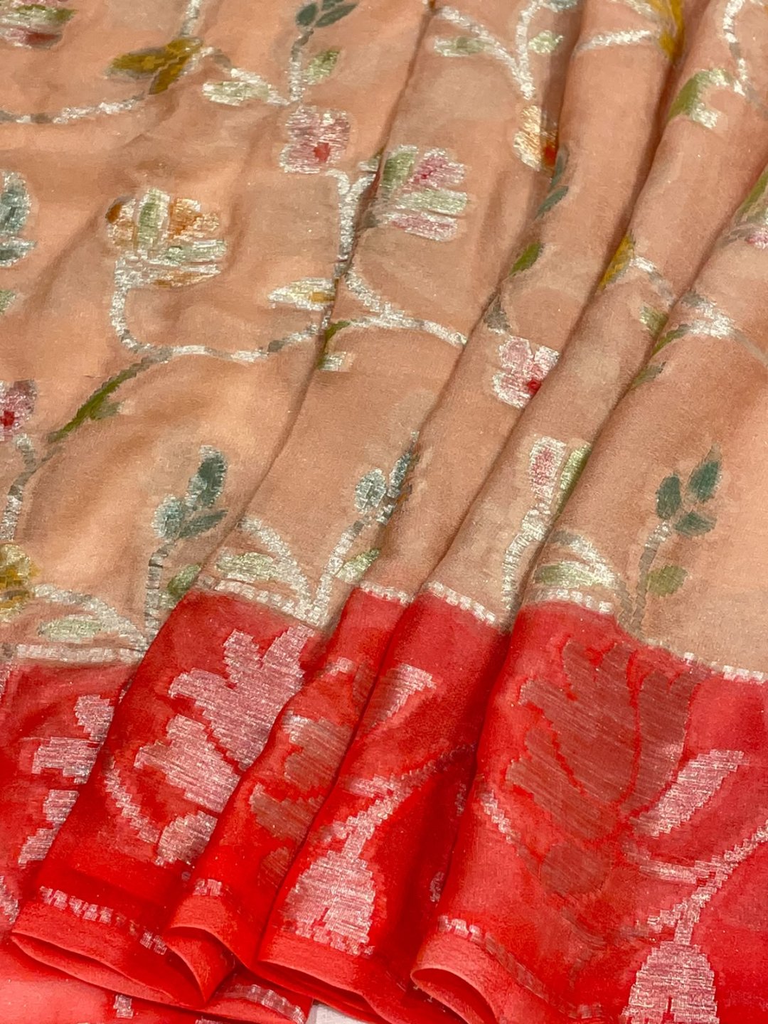 Peach with coral pink border Chiffon Banarasi saree pallu detail