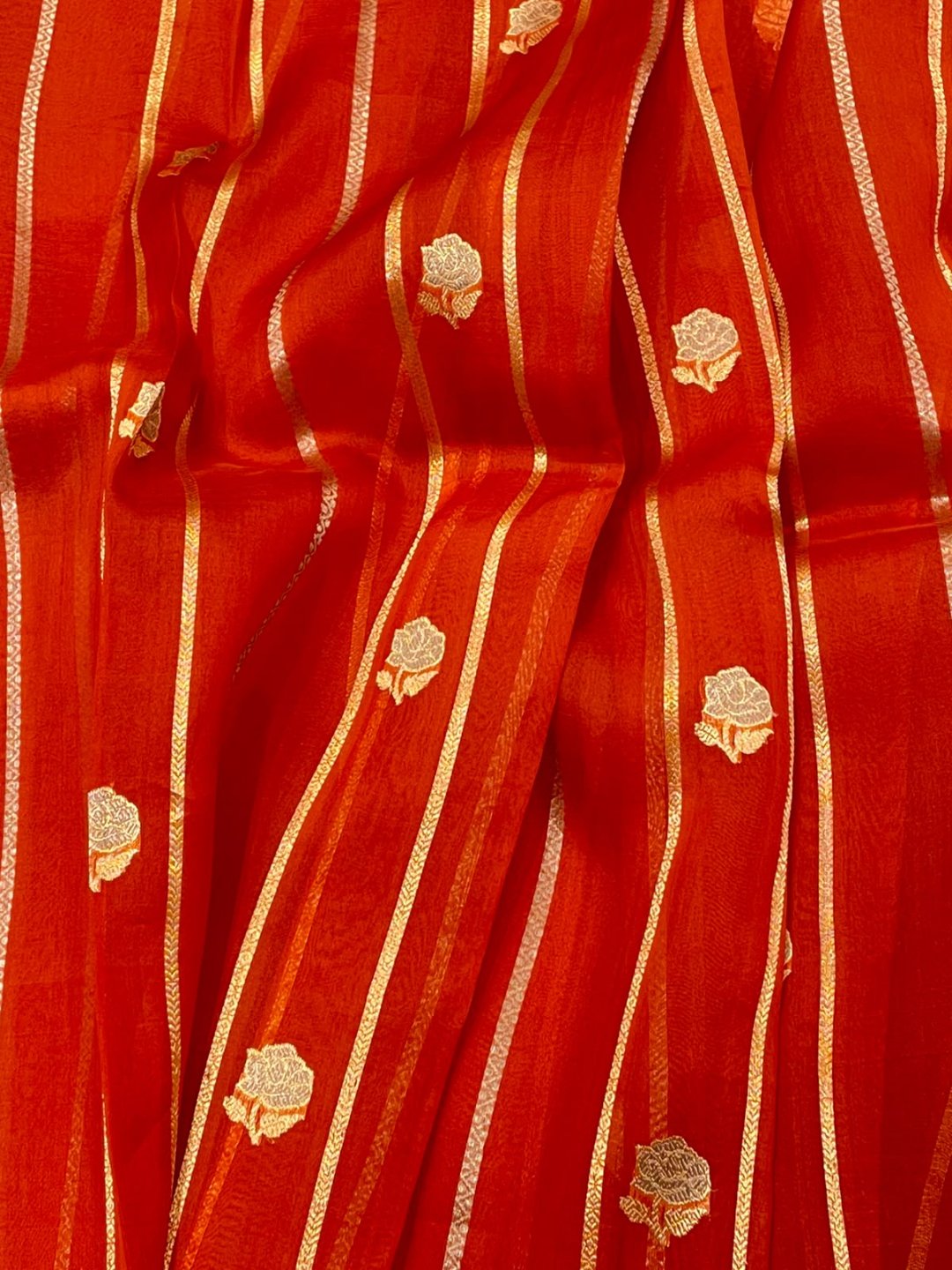 Rust Orange Kora Silk Banarasi saree pallu detail