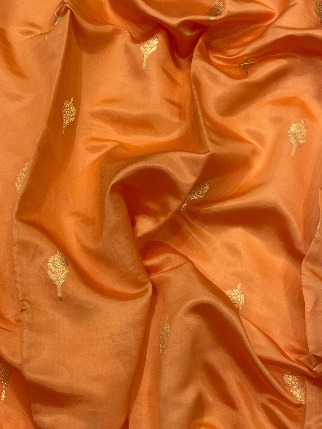 Peach Katan Silk Banarasi saree border closeup