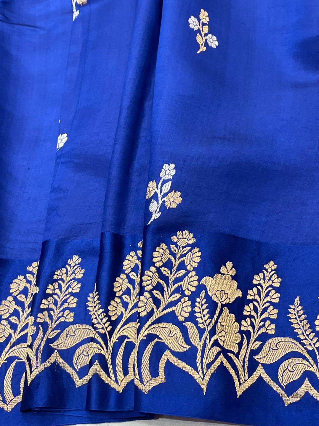 Royal blue Katan Silk Banarasi saree border closeup