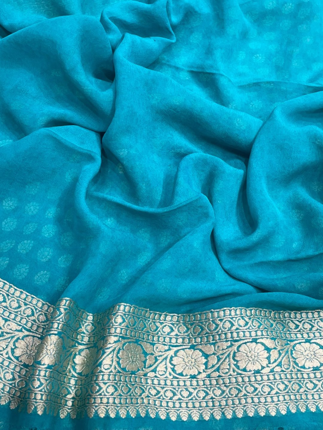 Green Chiffon Banarasi saree full spread