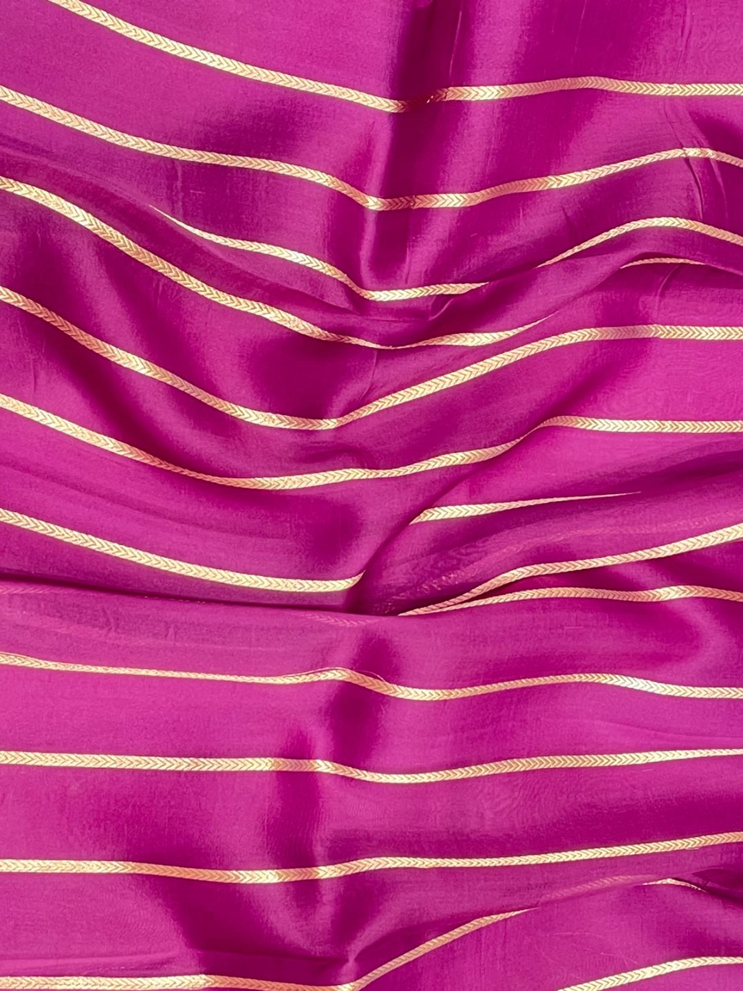 Magenta Pink Kora Silk Banarasi saree full spread