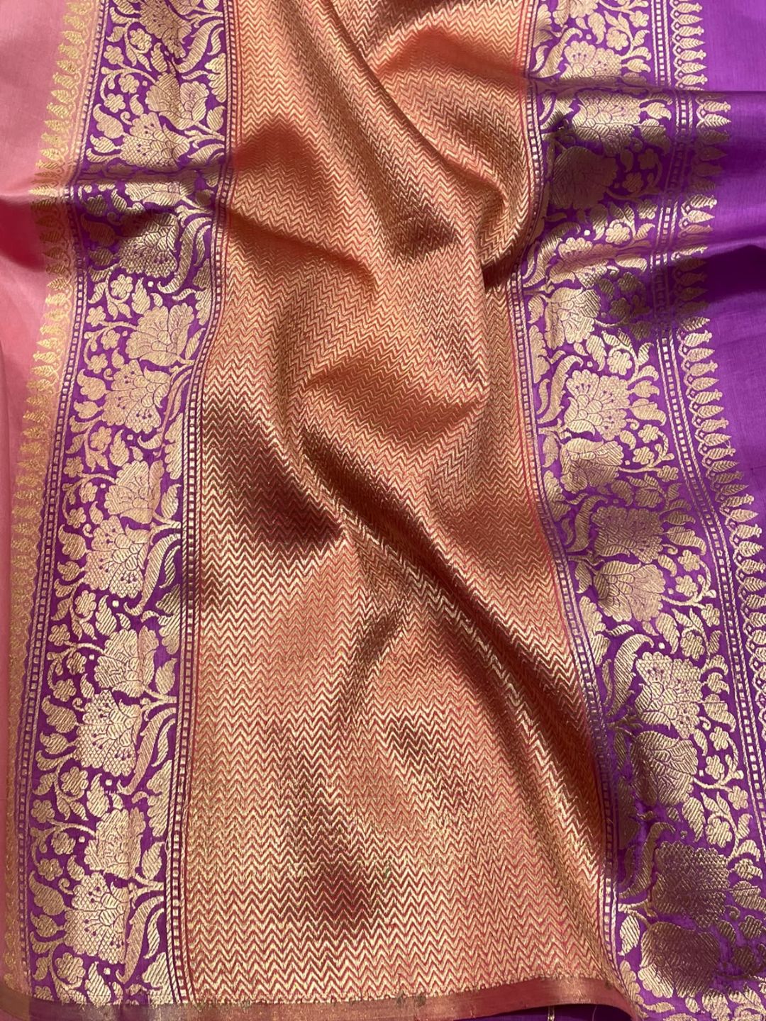 Baby pink Katan Silk Banarasi saree pallu detail