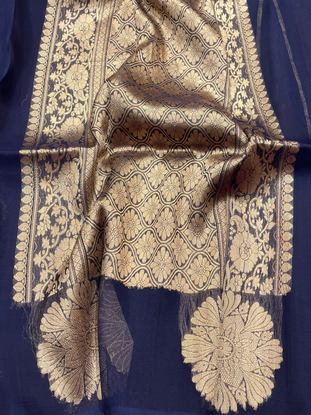 Navy Blue Kora Silk Banarasi saree pallu detail