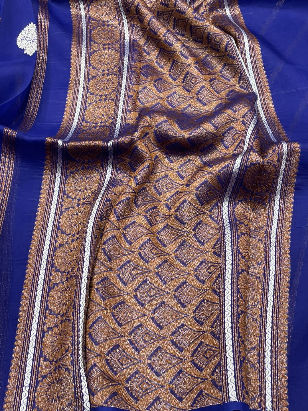 Royal Blue Kora Silk Banarasi saree pallu detail