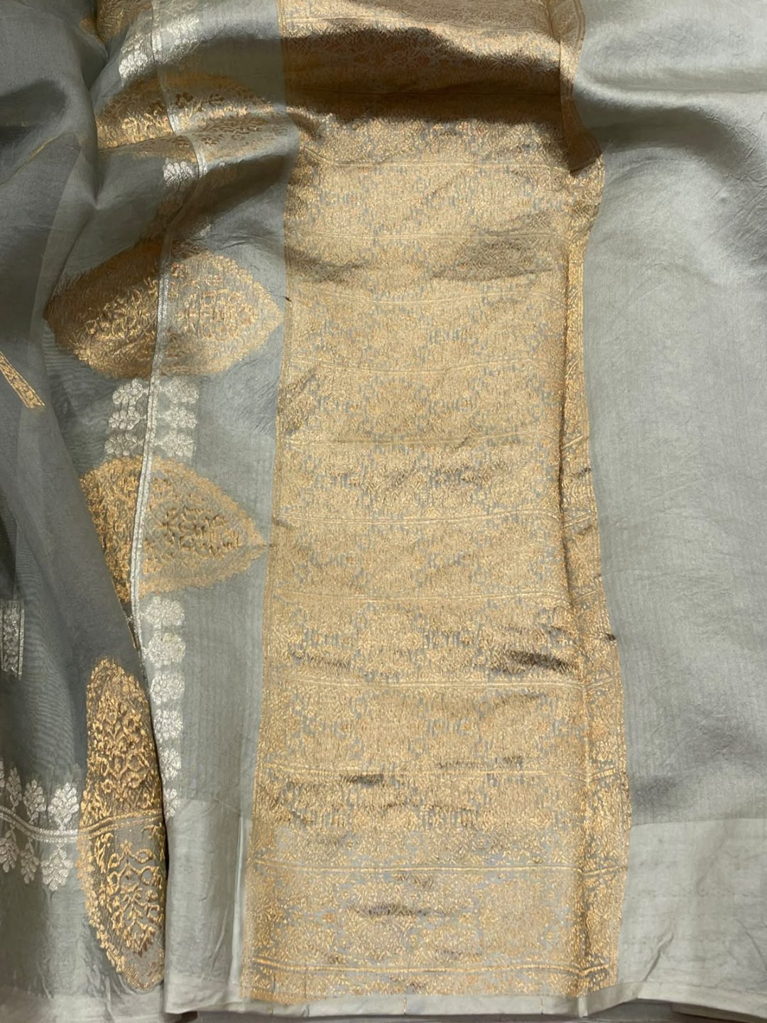 Smokey Grey Kora Silk Banarasi saree pallu detail