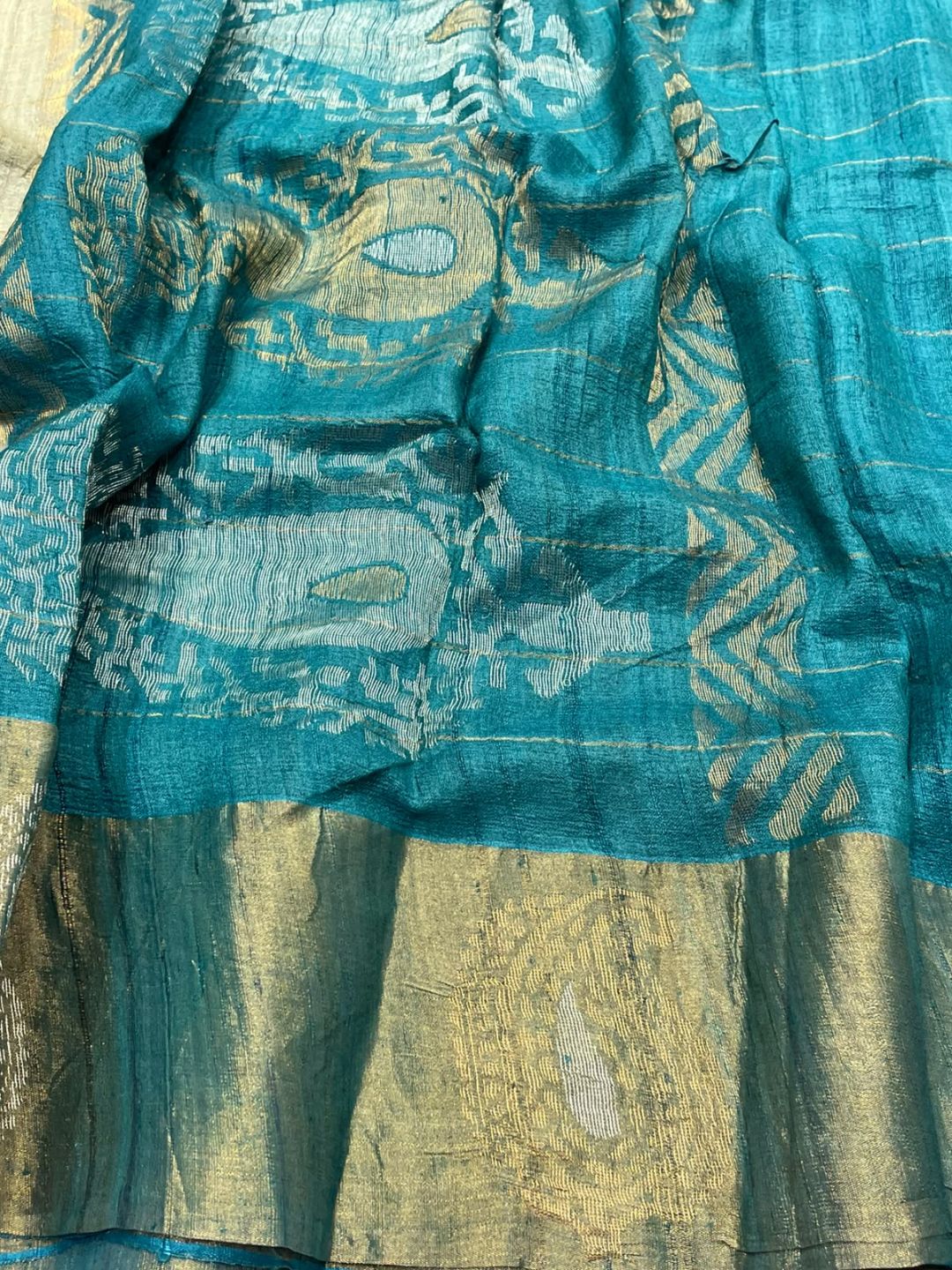 Dusty grey with teal blue border Raw silk saree Banarasi saree pallu detail