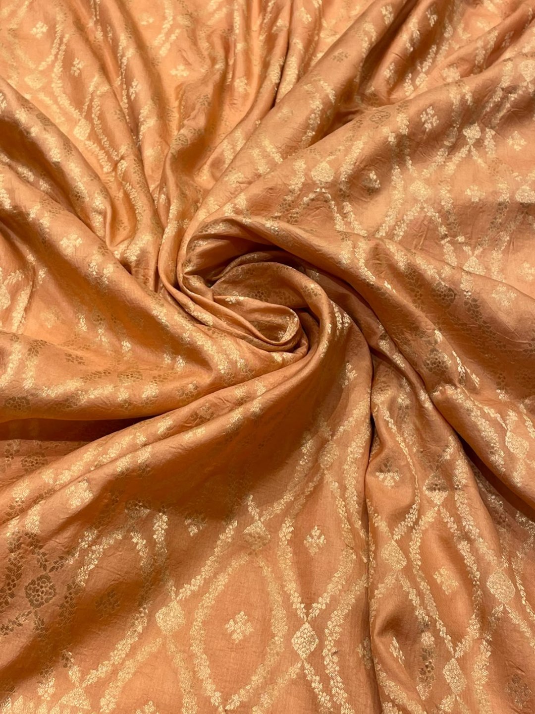 Light peach Katan Silk Banarasi saree border closeup