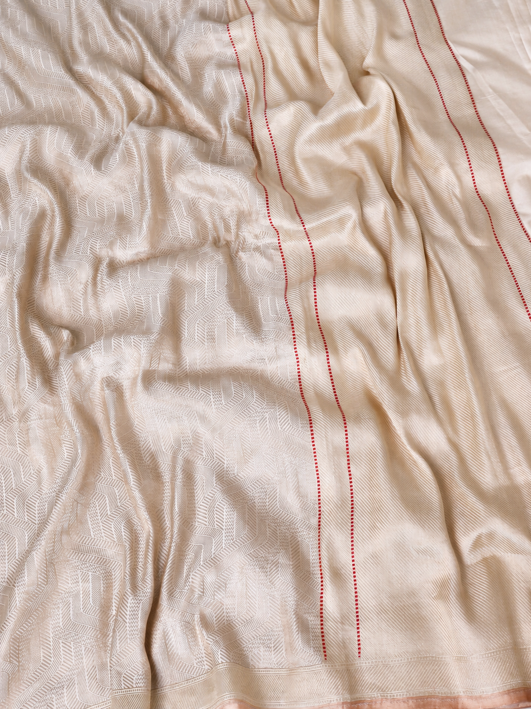Lvory Geometric Banarasi Saree with Red Accent Border
