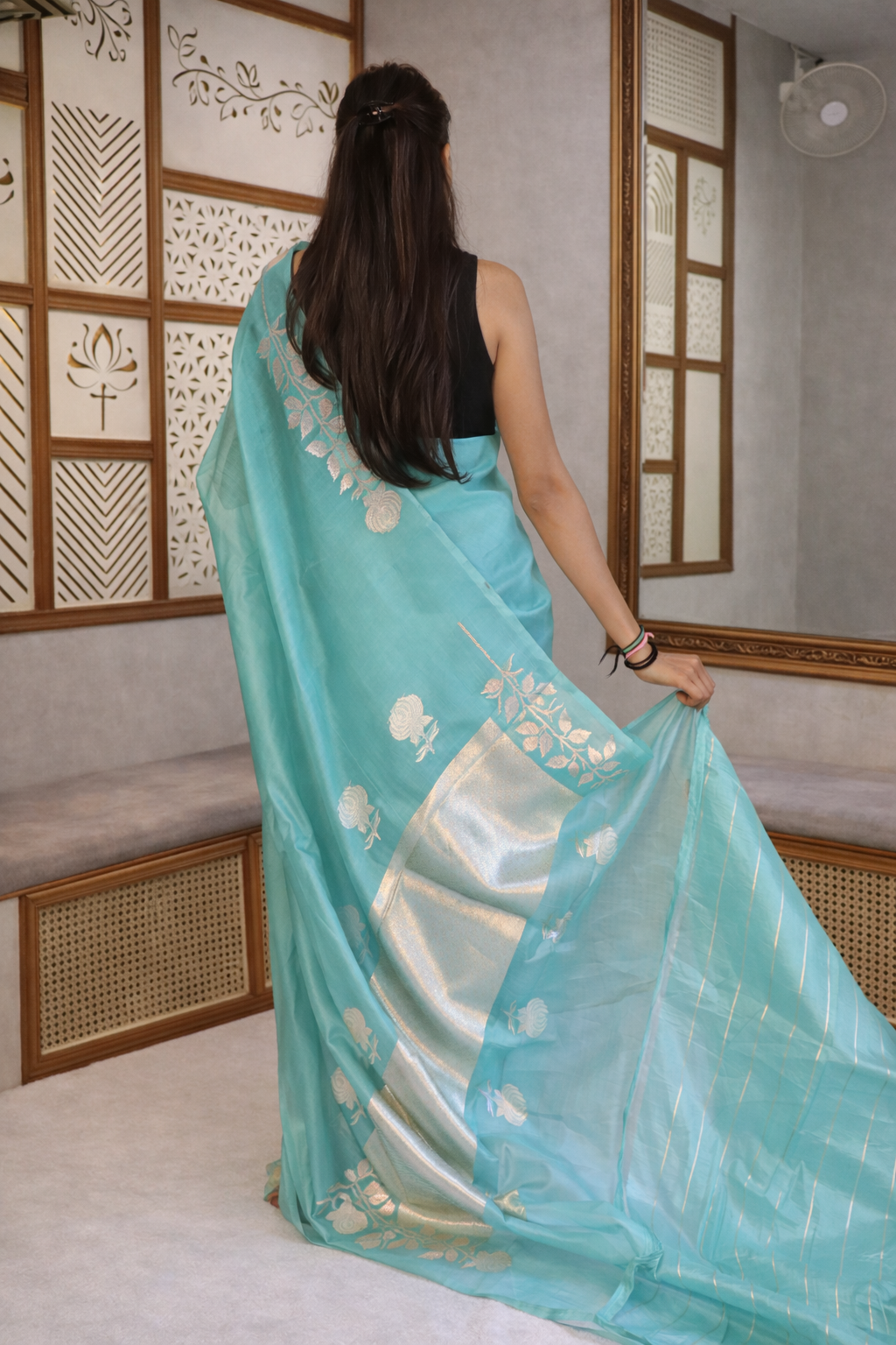 Pre-Order : Gulab Border Handloom Kora Silk Saree - Turquoise