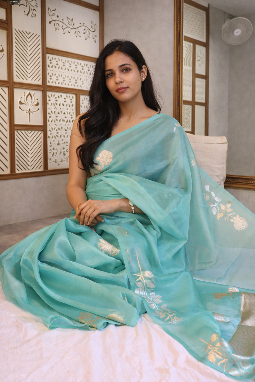 Pre-Order : Gulab Border Handloom Kora Silk Saree - Turquoise