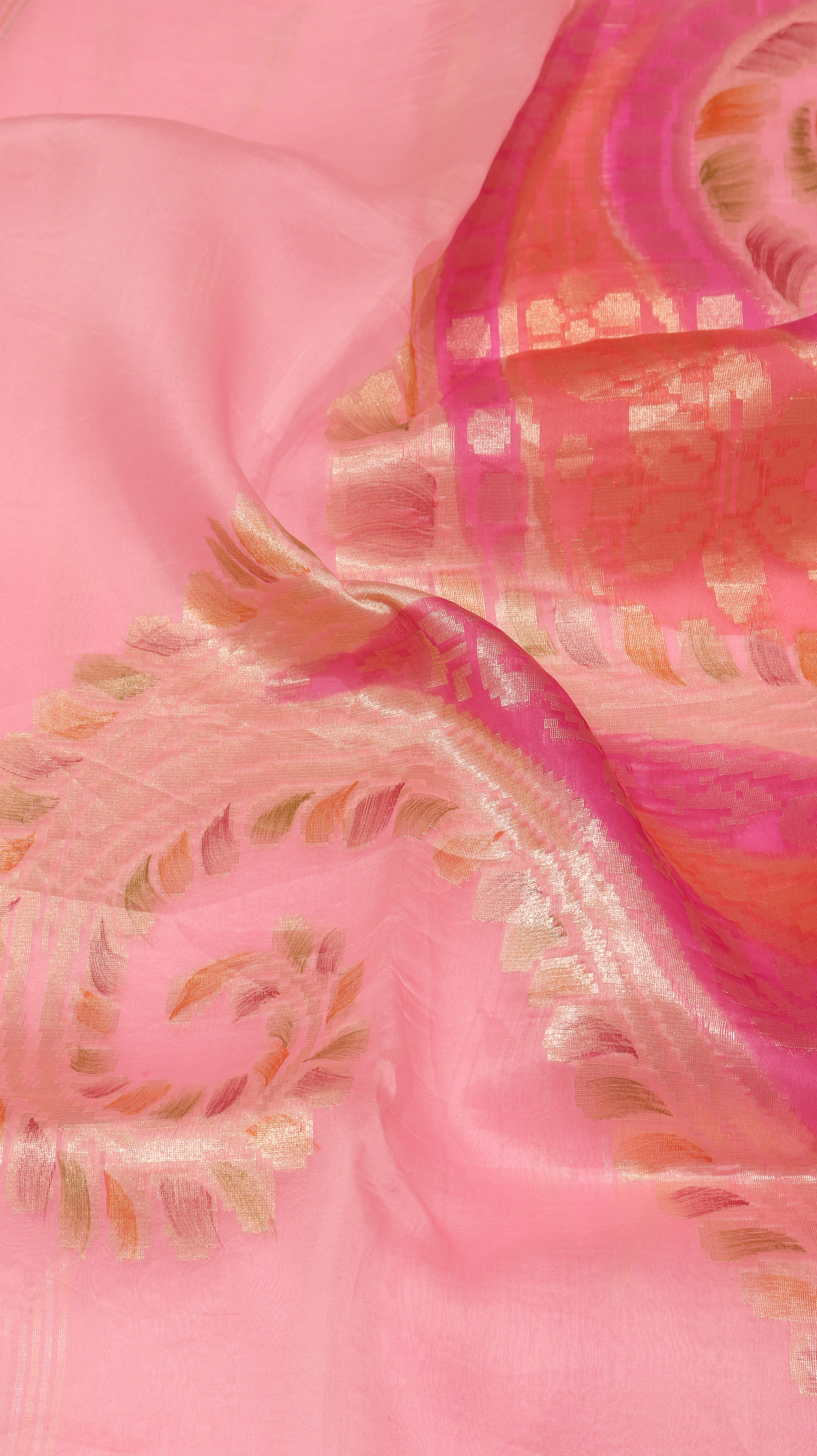 Handloom Pure Kora Silk Saree Paisley Pallu