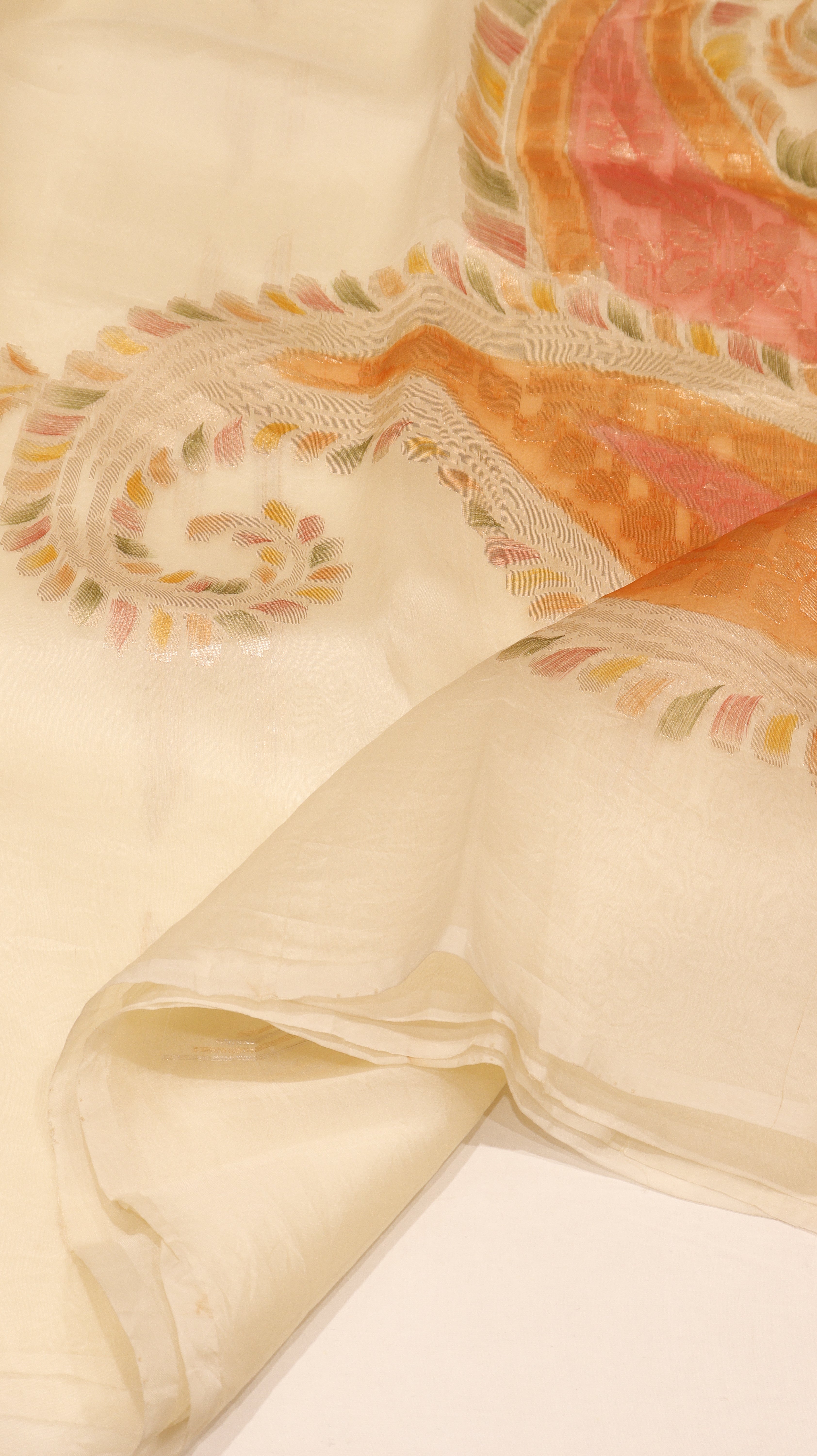 Pre-Order : Handloom Pure Kora Silk Saree Paisley Pallu